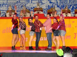 61558713_2360698017324794_2998974933205254144_o_2360698003991462