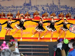 62013698_2360700237324572_2168830180921966592_o_2360700210657908